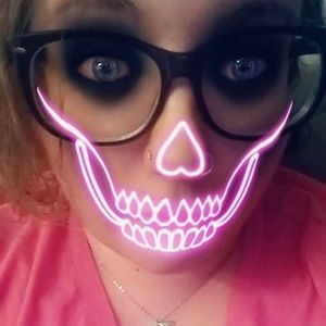 Meet your Posher, Ash